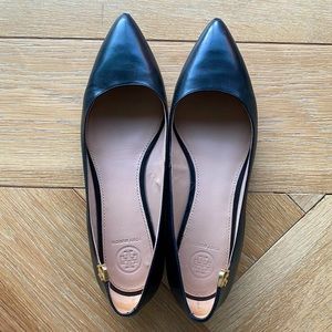 Tory Burch black pointed-toe ballet shoes